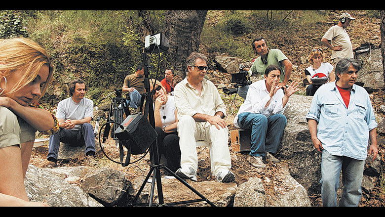 кадр из фильма Παρέες