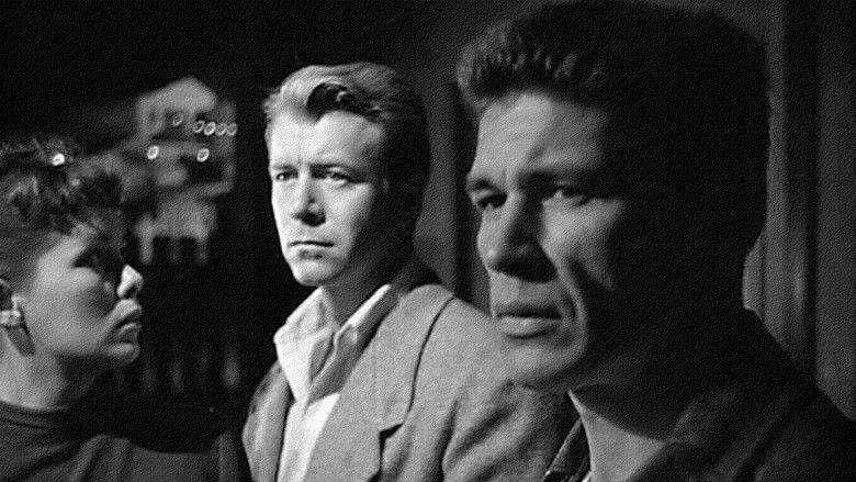 кадр из фильма Crime Wave