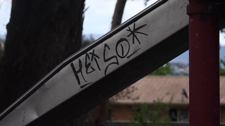 кадр из фильма The MacArthur Facade