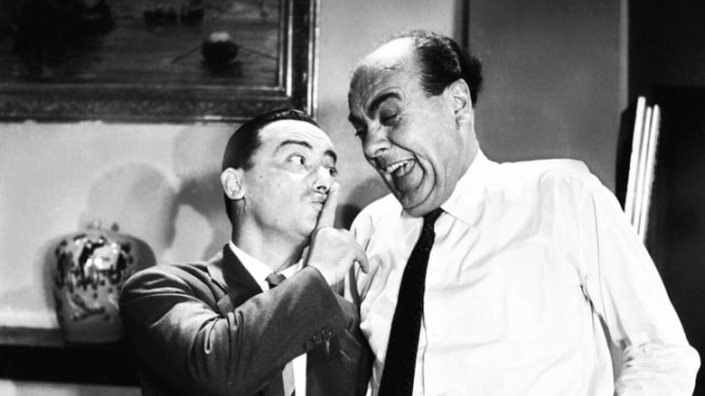 кадр из фильма Ο Κλέαρχος η Μαρίνα και ο κοντός