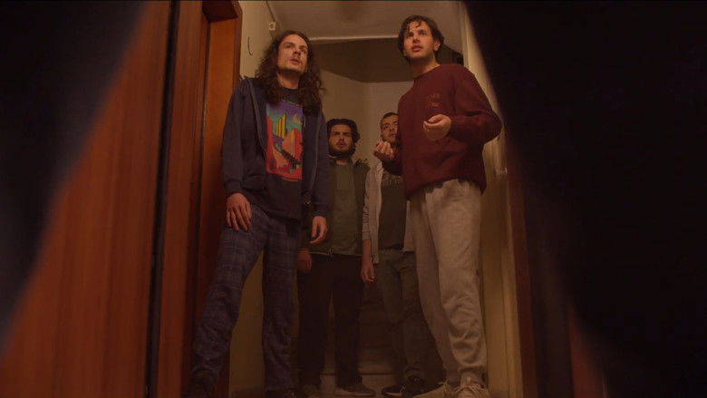 кадр из фильма ΚΑΤΑΣΤΑΣΗ ΚΑΡΑΟΥΛΙ