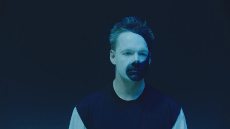 кадр из фильма Путь к истине