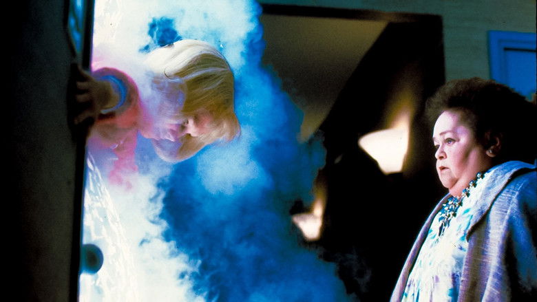 кадр из фильма Полтергейст 3