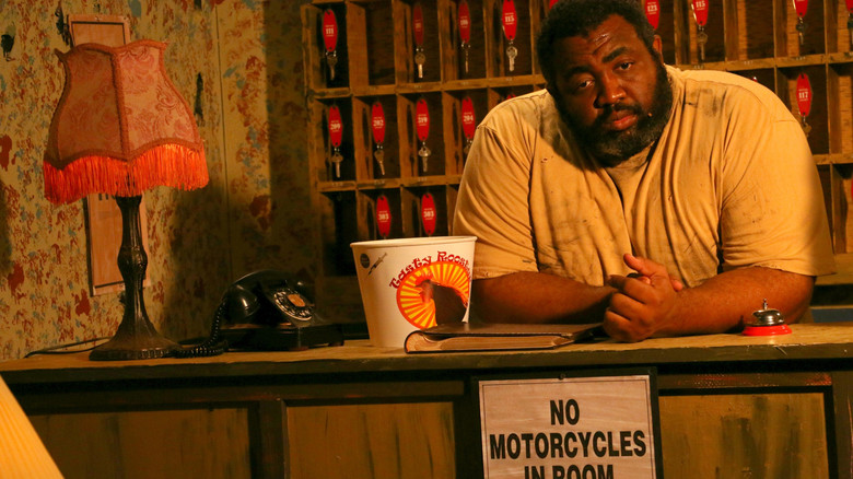 кадр из фильма Возвращение в Отель Ужасов