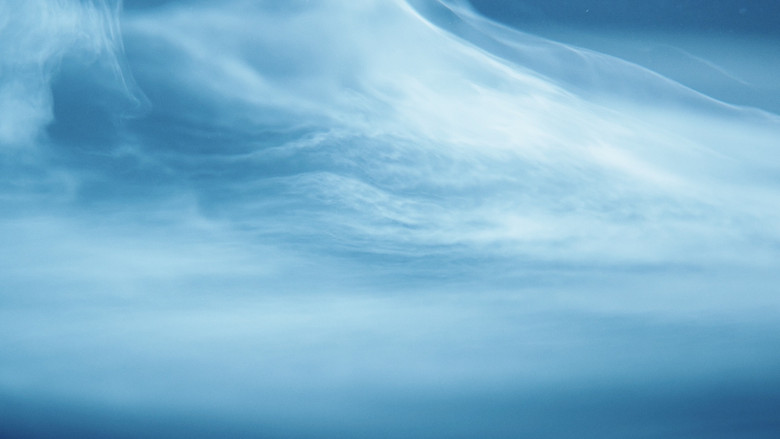 кадр из фильма Storm Clouds