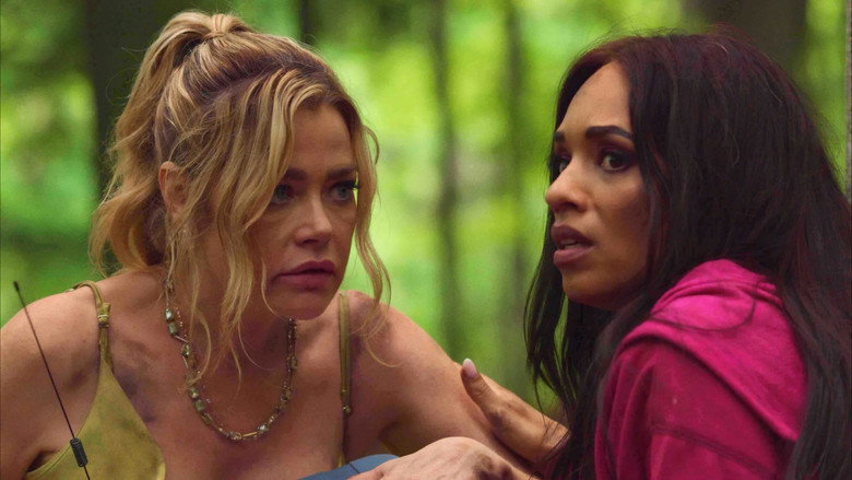 кадр из фильма Hunting Housewives