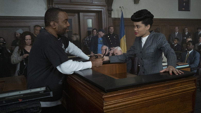 кадр из фильма Соединённые Штаты против Билли Холидей