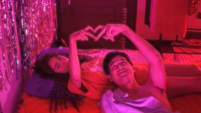 кадр из фильма Раздавить фигурку конга