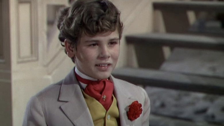 кадр из фильма The Happy Years