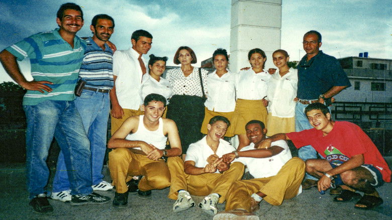 кадр из фильма Doble Juego