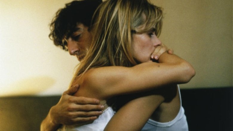 кадр из фильма Блондинка