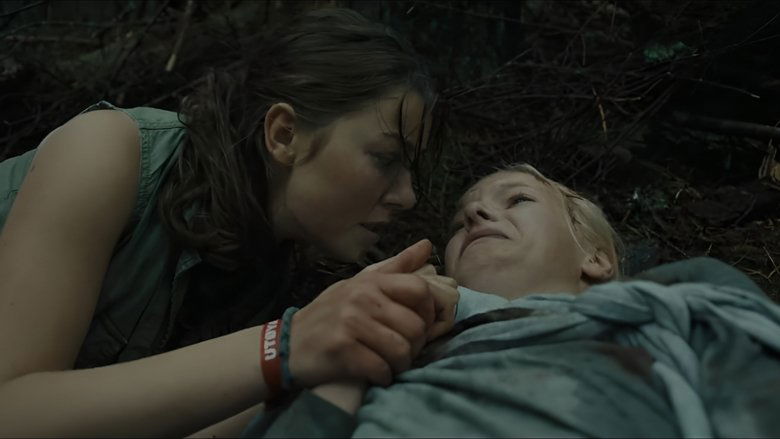 кадр из фильма Утойя. Выстрелы Брейвика