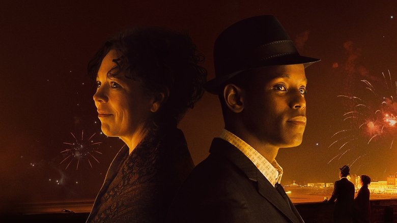 кадр из фильма Империя света