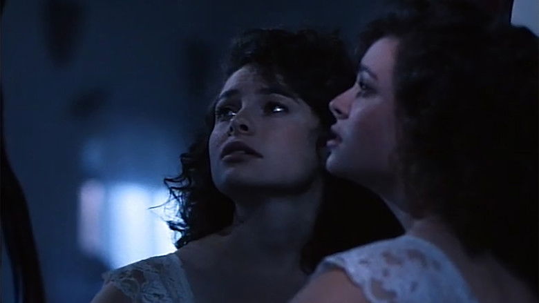 кадр из фильма Mirror Mirror 2: Raven Dance