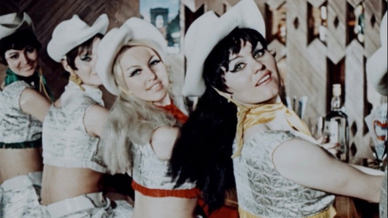 кадр из фильма Athenée Palace