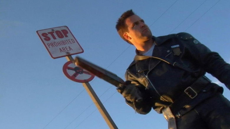 кадр из фильма Mad Max: Renegade