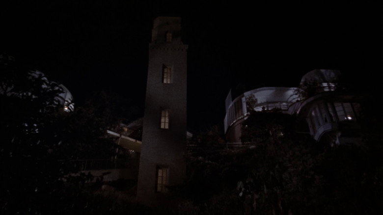 кадр из фильма Умереть заново