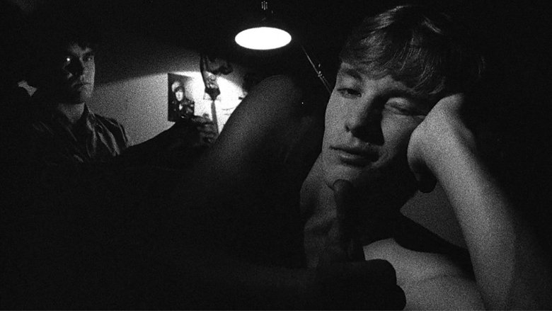 кадр из фильма Passionless Moments