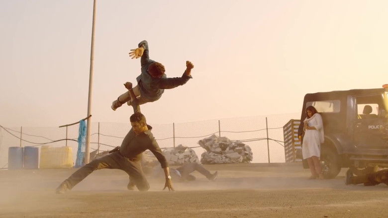 кадр из фильма அயோக்யா