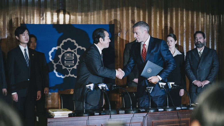 кадр из фильма Дефолт