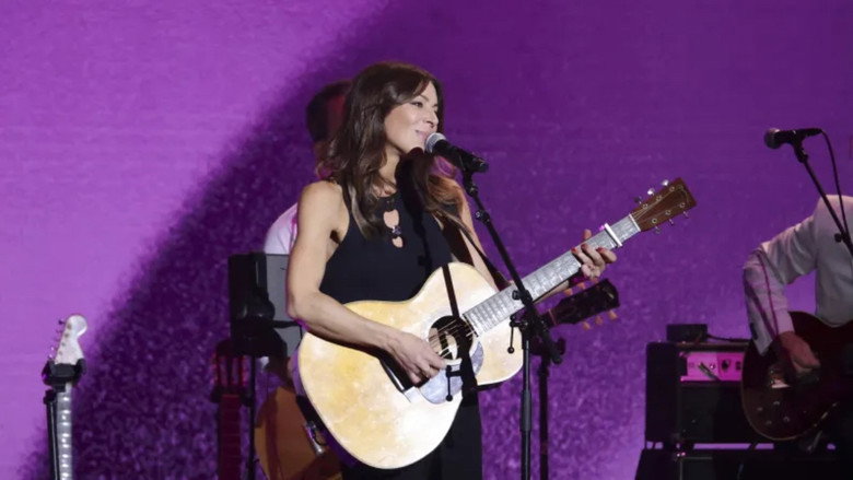 кадр из фильма La fête de la chanson française - 20 ans d'émotions