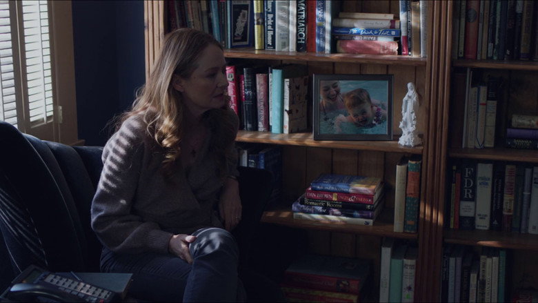 кадр из фильма At the Gates