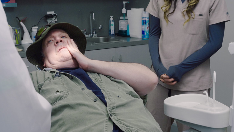 кадр из фильма Amityville Toothache