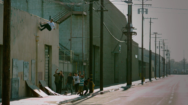 кадр из фильма Girl & Chocolate - Pretty Sweet