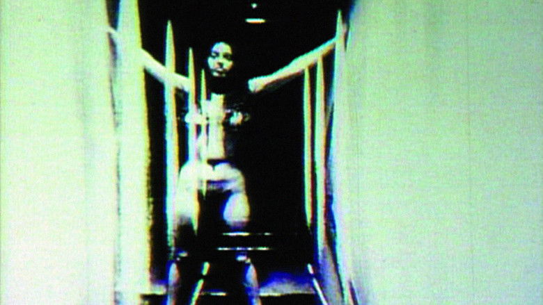 кадр из фильма Corridor