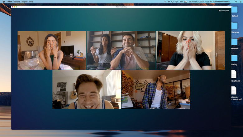 кадр из фильма Don't Log Off