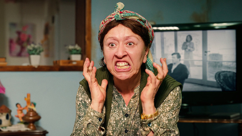 кадр из фильма Çok Aşk