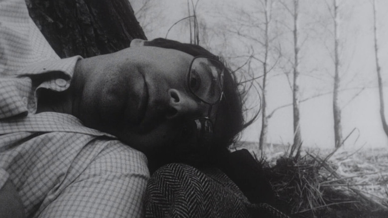 кадр из фильма Папа, умер дед Мороз