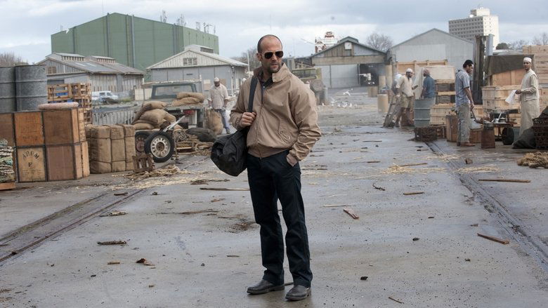 кадр из фильма Профессионал