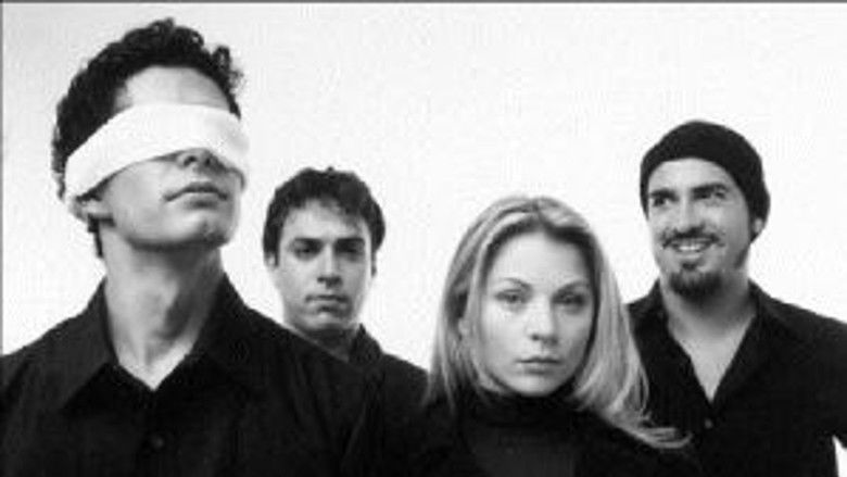 кадр из фильма Seis días en la oscuridad