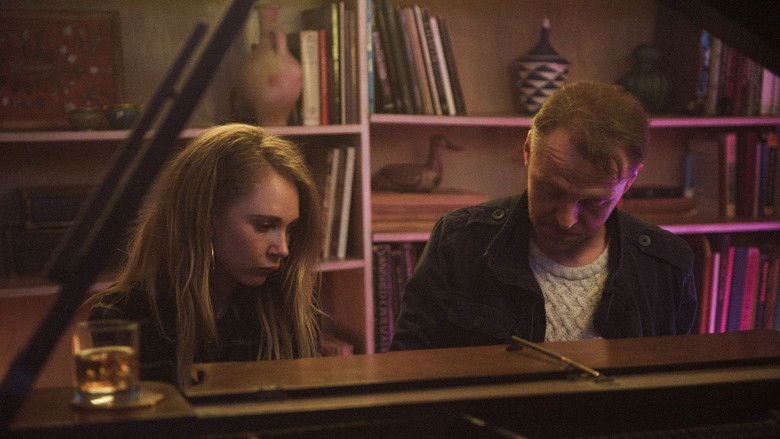 кадр из фильма Трудности адаптации