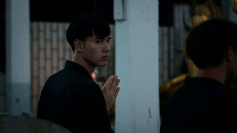 кадр из фильма ภูผาม่าน