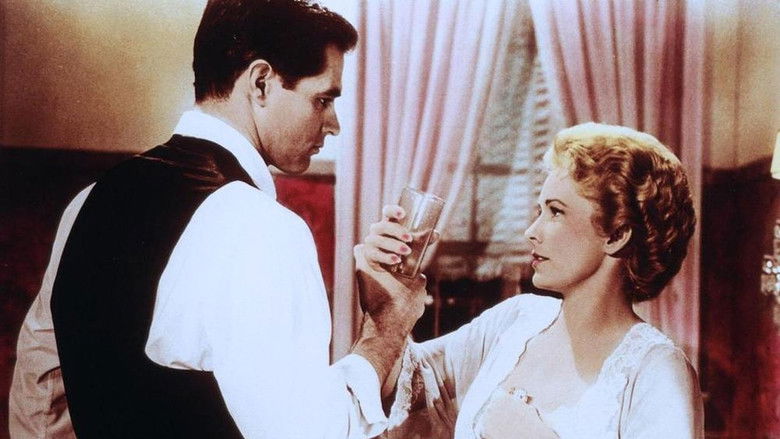 кадр из фильма Переулок