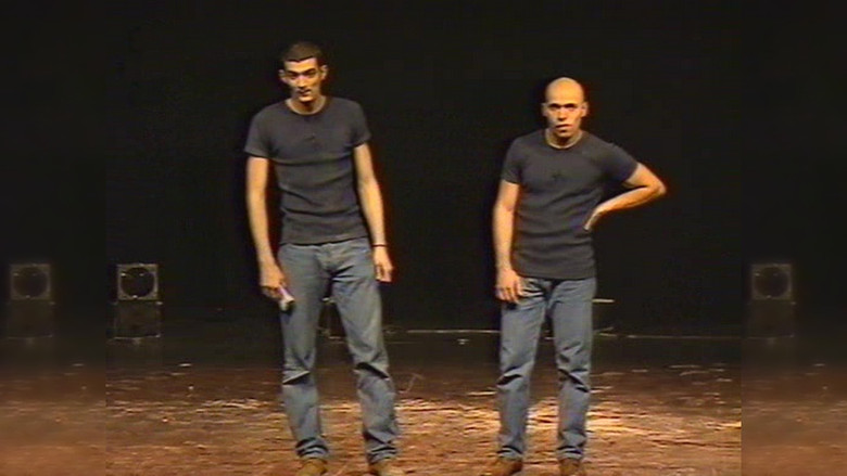 кадр из фильма Eric & Ramzy - Au Palais des Glaces