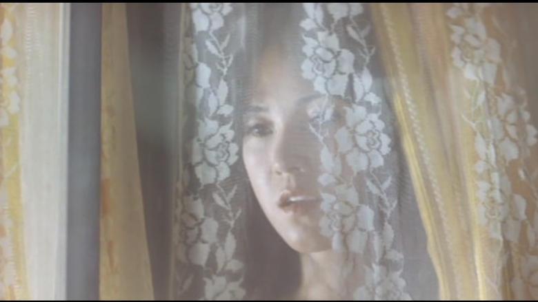 кадр из фильма 団鬼六　花嫁人形