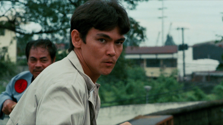 кадр из фильма Кровавый кулак