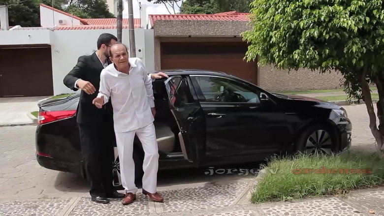 кадр из фильма El pecado de la carne