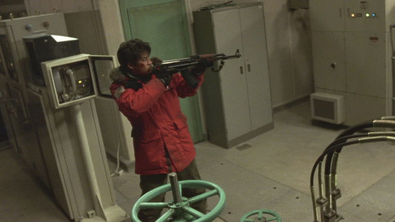 кадр из фильма ホワイトアウト