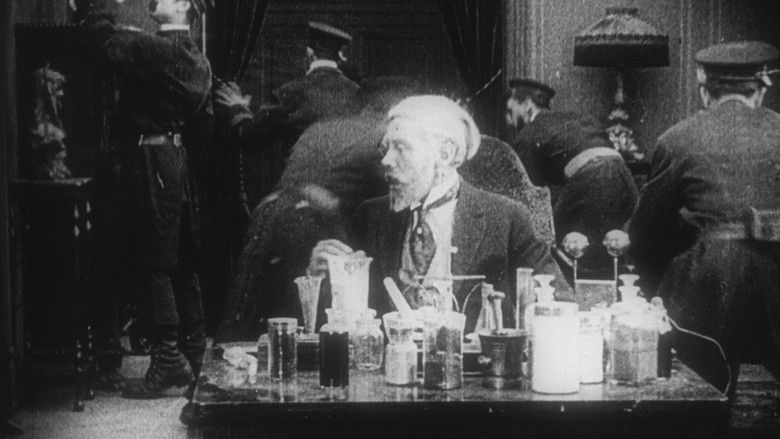 кадр из фильма Charlie's Triple Trouble