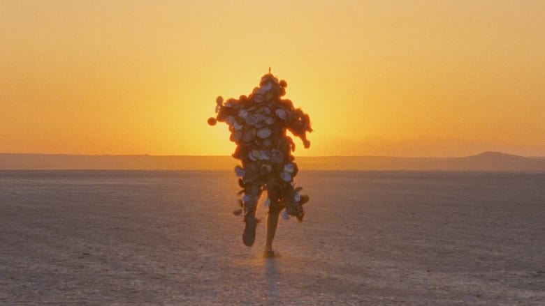 кадр из фильма The Sky Trembles and the Earth Is Afraid and the Two Eyes Are Not Brothers