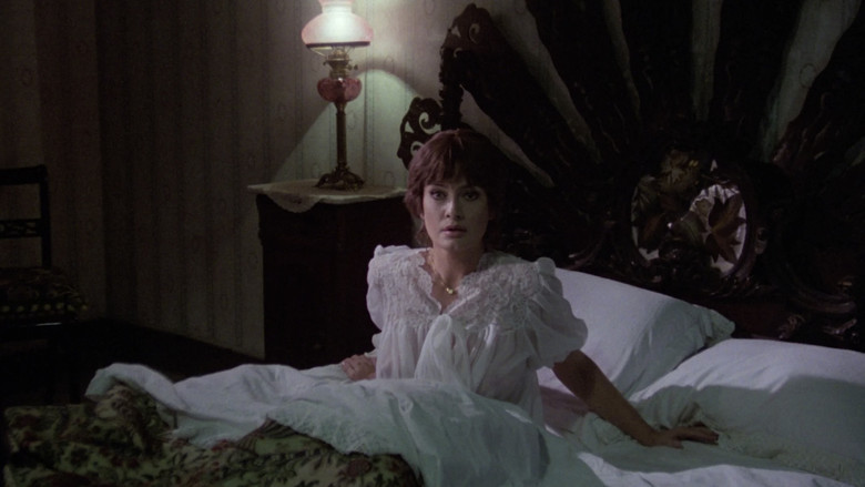 кадр из фильма L'osceno desiderio