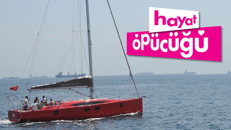 кадр из фильма Hayat Öpücüğü