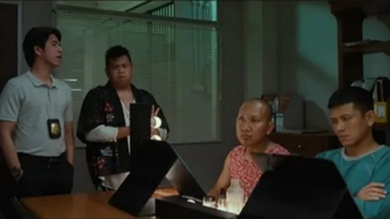 кадр из фильма Agak Laen: Menyala Pantiku!