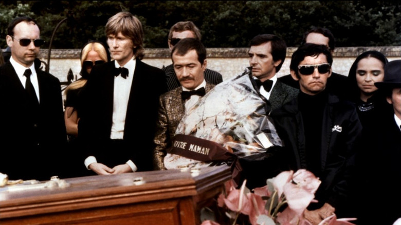 кадр из фильма Шарло в изгнании