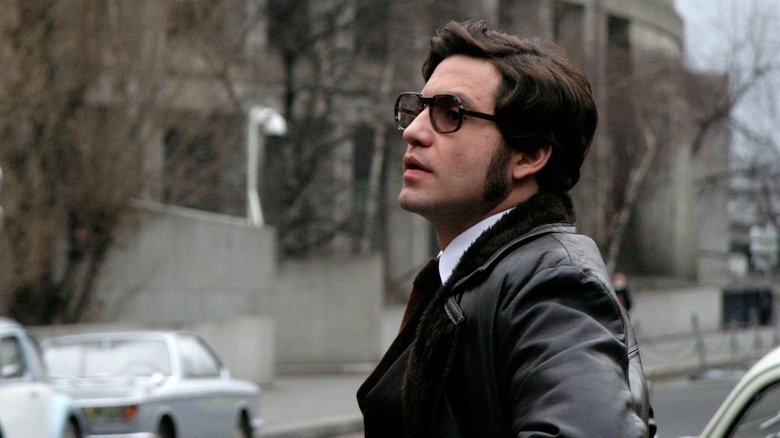 кадр из фильма Карлос