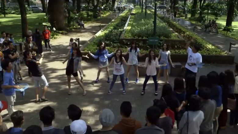 кадр из фильма Viva JKT48